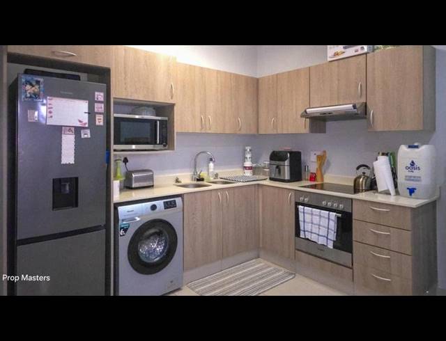 1 BEDROOM APARTMENT FOR SALE IN UMHLANGA RIDGE